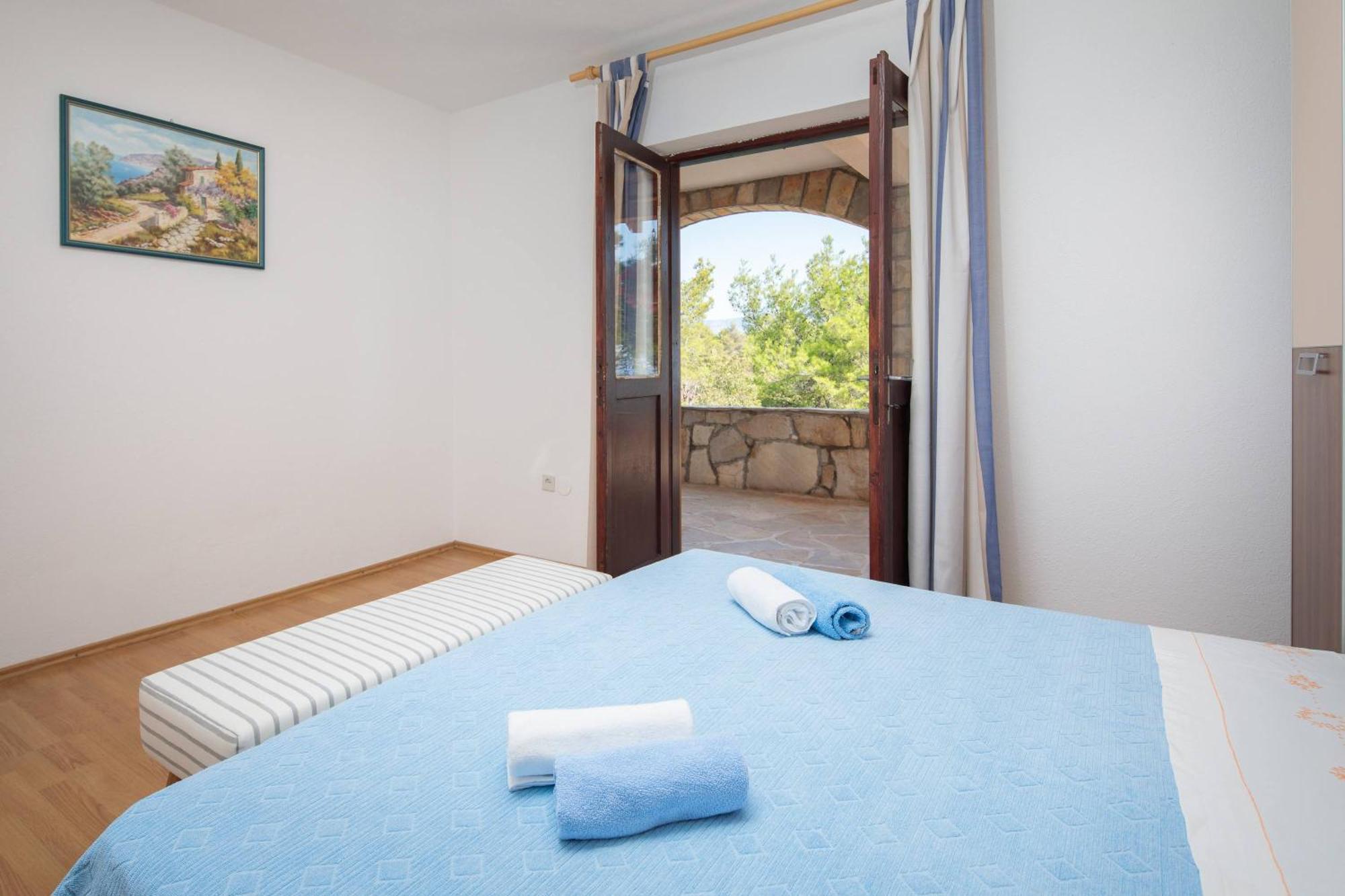 Pavao Apartments Vrboska Zimmer foto